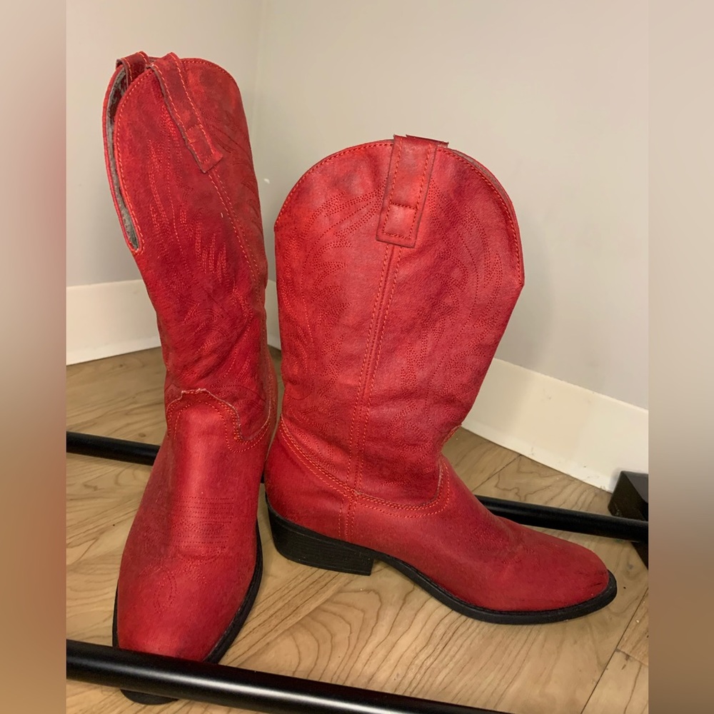 red cowboy boots